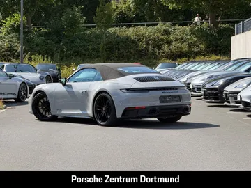 Car image 29