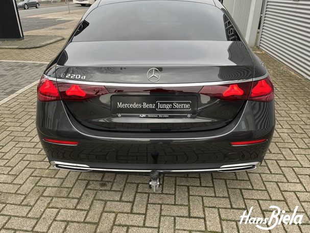 Mercedes-Benz E 220 d 145 kW image number 3