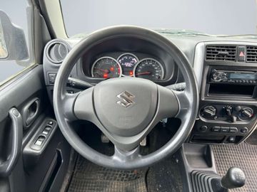 Car image 12