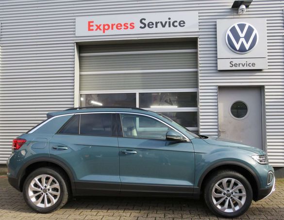 Volkswagen T-Roc 1.5 TSI DSG 110 kW image number 2