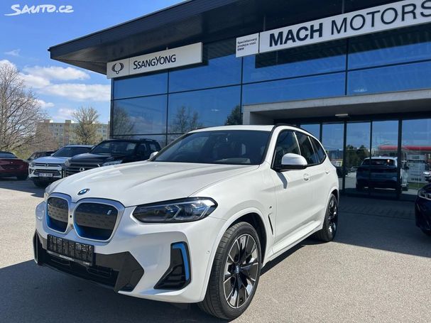 BMW iX3 M Sport 210 kW image number 1