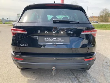 Car image 28