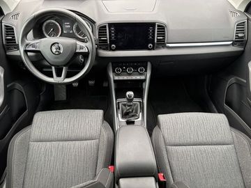 Car image 10