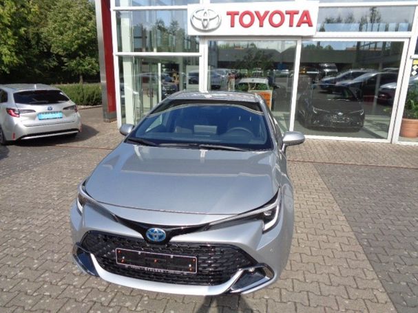 Toyota Corolla 1.8 Hybrid Touring Sports 103 kW image number 2