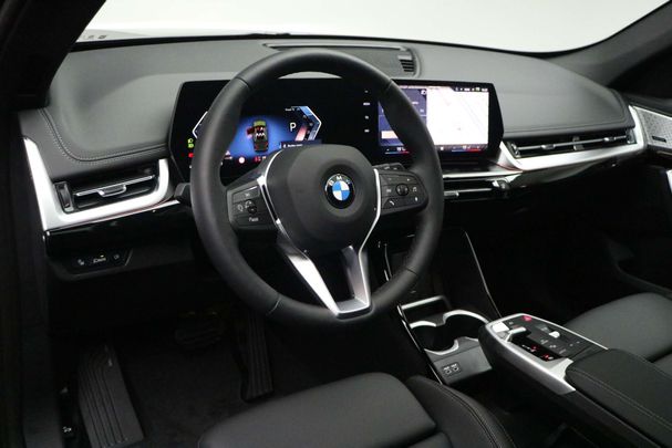 BMW X1 sDrive18i 100 kW image number 8