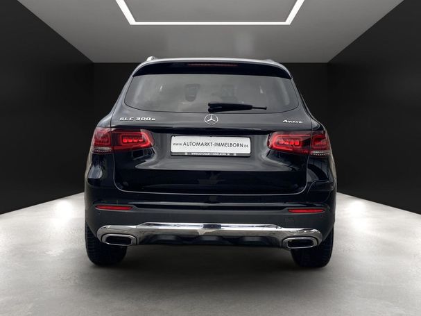 Mercedes-Benz GLC 300 e 4Matic 235 kW image number 6