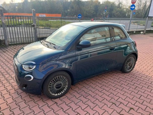 Fiat 500 e 70 kW image number 2