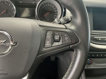 Car image 37