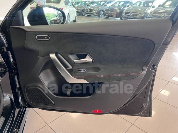 Mercedes-Benz A 180 100 kW image number 30