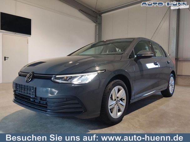 Volkswagen Golf 1.0 eTSI Life DSG 81 kW image number 1