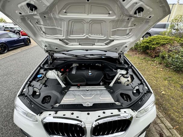 BMW X3 xDrive20i 135 kW image number 26