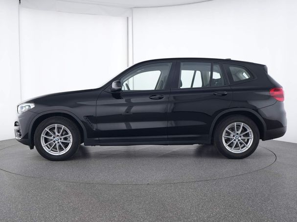 BMW X3 xDrive20d Advantage 140 kW image number 9