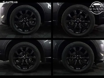 Car image 29