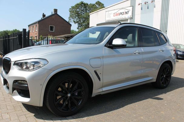 BMW X3 xDrive30e M Sport 216 kW image number 1