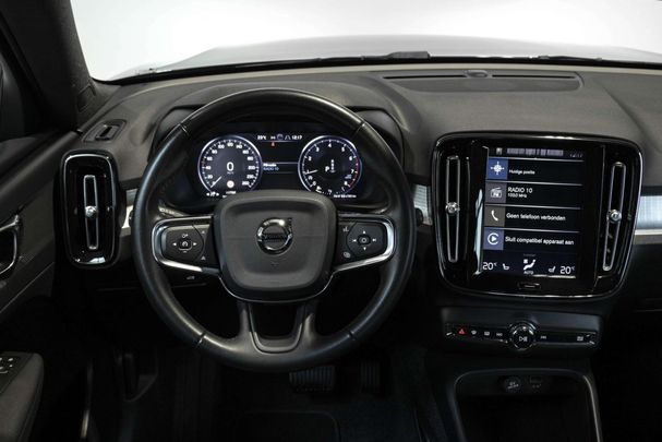 Volvo XC40 T2 Momentum 95 kW image number 23