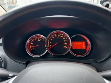 Car image 26