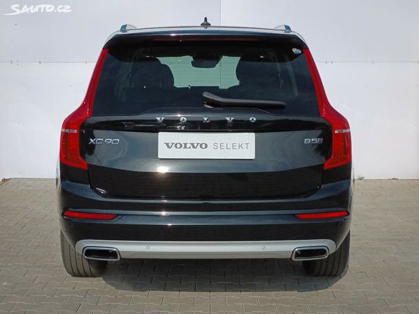 Volvo XC90 AWD Momentum Pro B5 184 kW image number 4