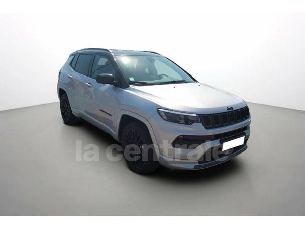 Jeep Compass 1.5 T4 e-Hybrid Altitude 96 kW image number 3