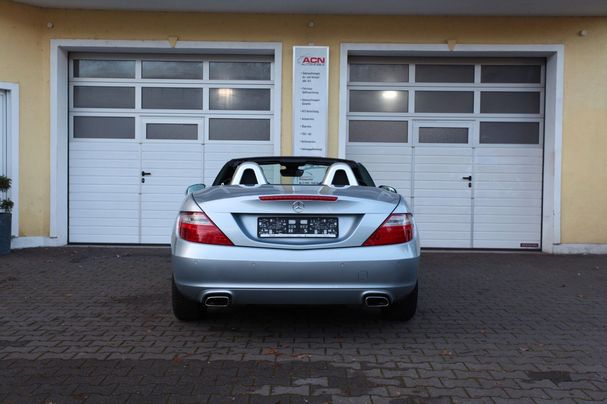 Mercedes-Benz SLK 200 BlueEFFICIENCY 135 kW image number 8