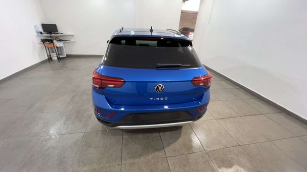 Volkswagen T-Roc 1.0 TSI T-Roc 81 kW image number 6