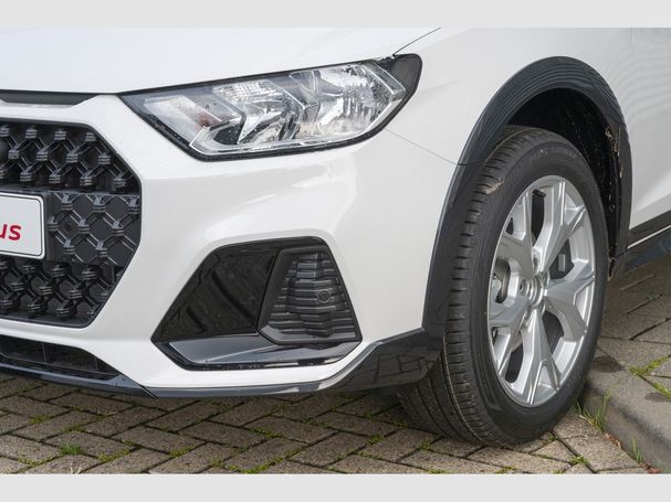 Audi A1 30 TFSI S tronic Allstreet 85 kW image number 4