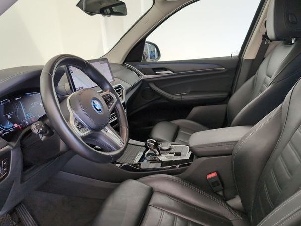 BMW X3 xDrive30e 215 kW image number 7