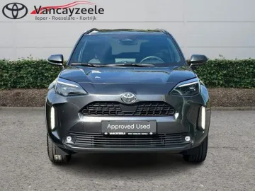 Car image 2