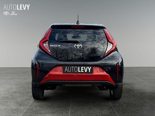 Toyota Aygo X 1.0 VVT-i 53 kW image number 3