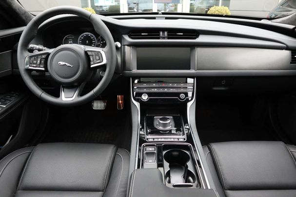 Jaguar XF 132 kW image number 5