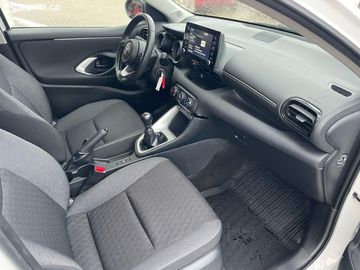 Car image 21