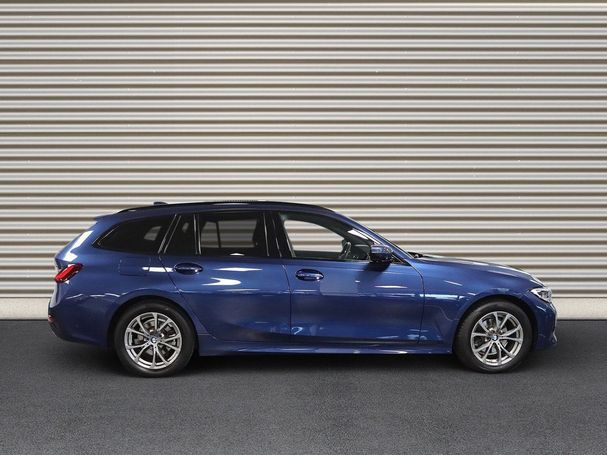 BMW 320d Touring Sport Line 140 kW image number 3