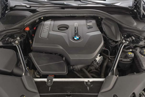 BMW 520i Touring 135 kW image number 30