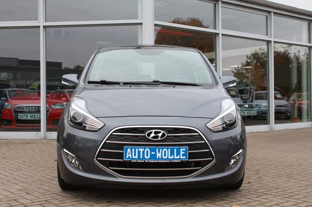 Hyundai ix20 1.6 92 kW image number 3