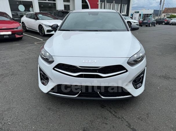 Kia Ceed 1.6 CRDi MHEV 100 kW image number 3