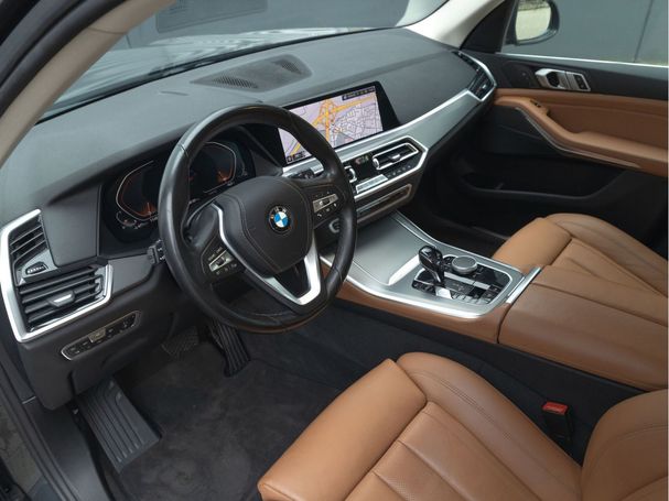 BMW X5 xDrive40i 250 kW image number 12