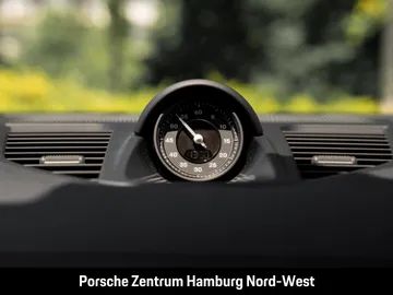 Car image 33