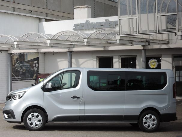 Renault Trafic Grand Combi dCi 150 Life EDC 110 kW image number 5