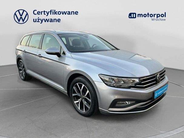 Volkswagen Passat 1.5 TSI EVO Elegance DSG 110 kW image number 14