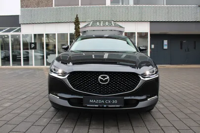 Car image 26