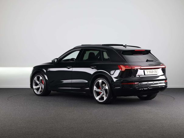 Audi SQ8 quattro e-tron 370 kW image number 4