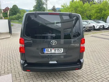 Car image 33