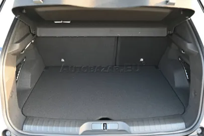 Car image 29