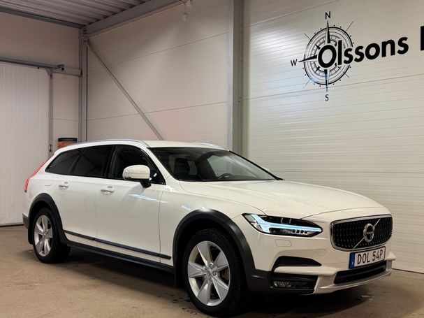 Volvo V90 Cross Country D5 AWD 174 kW image number 8