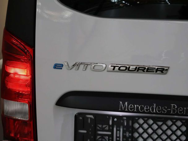 Mercedes-Benz Vito e 129 Tourer 90 kWh Pro 150 kW image number 38