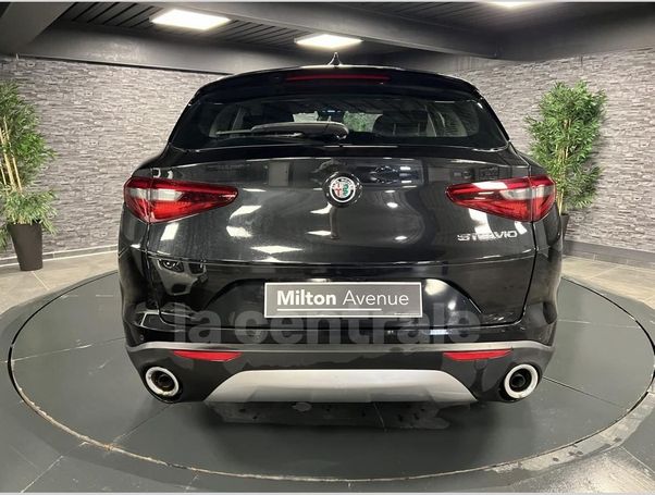 Alfa Romeo Stelvio 2.2 AT8 Q4 Super 140 kW image number 6