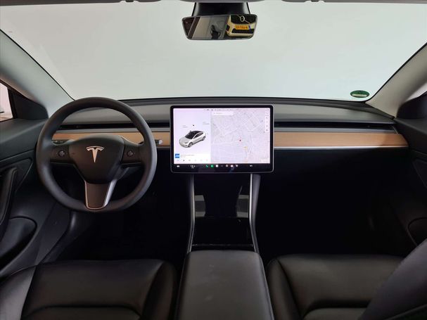 Tesla Model 3 60 Plus 175 kW image number 5