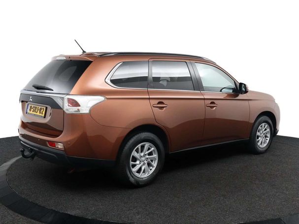 Mitsubishi Outlander 2.0 110 kW image number 2