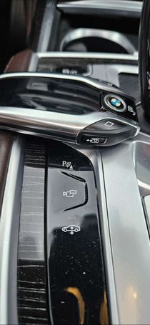 BMW 750d xDrive Individual M Sport 294 kW image number 25