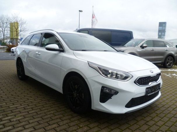 Kia Ceed SW Vision 103 kW image number 2