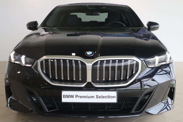 BMW 520i 153 kW image number 2